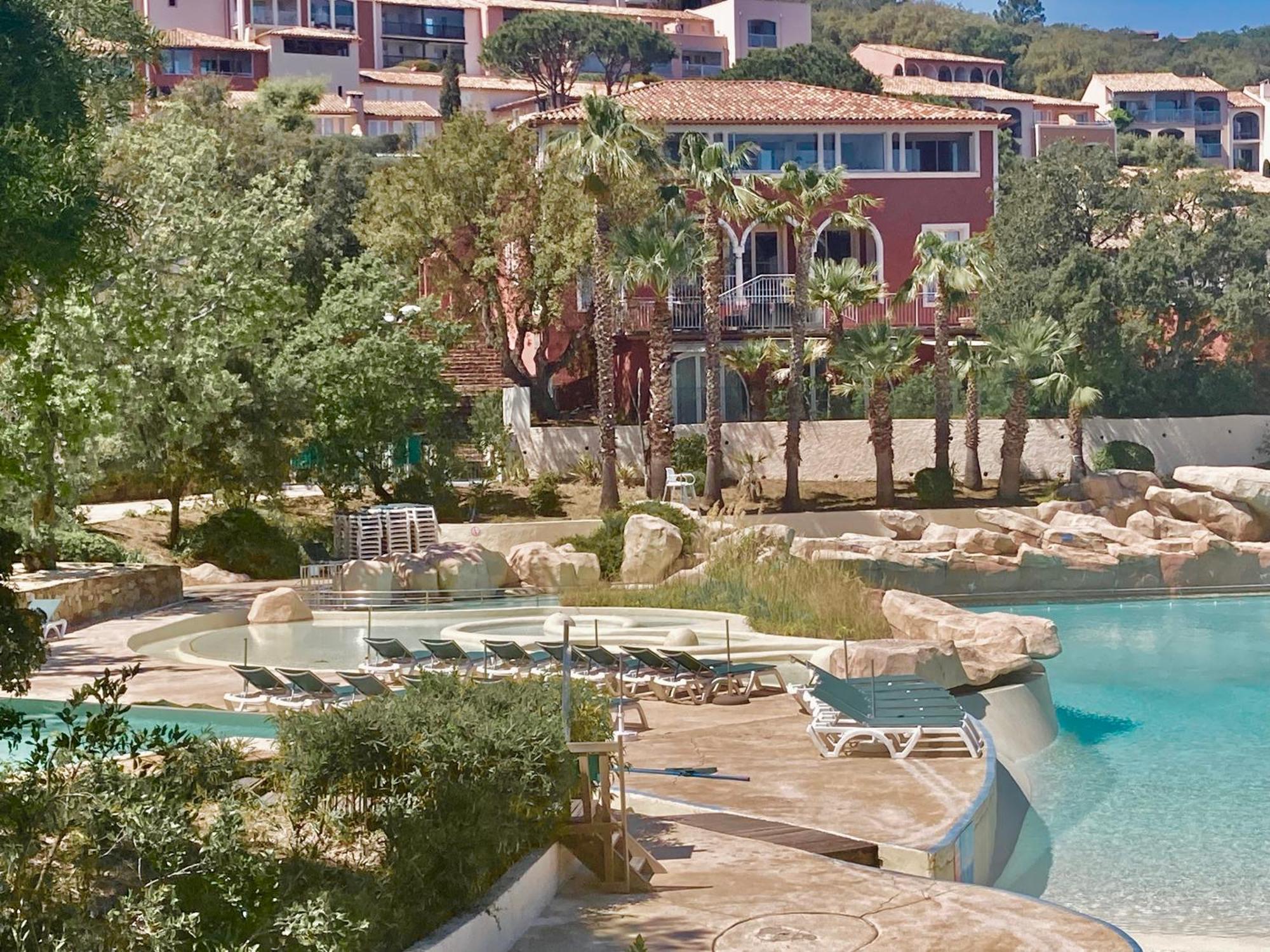 Les Restanques Vue Mer Roses 1070 Rez De Jardin Grimaud Ngoại thất bức ảnh